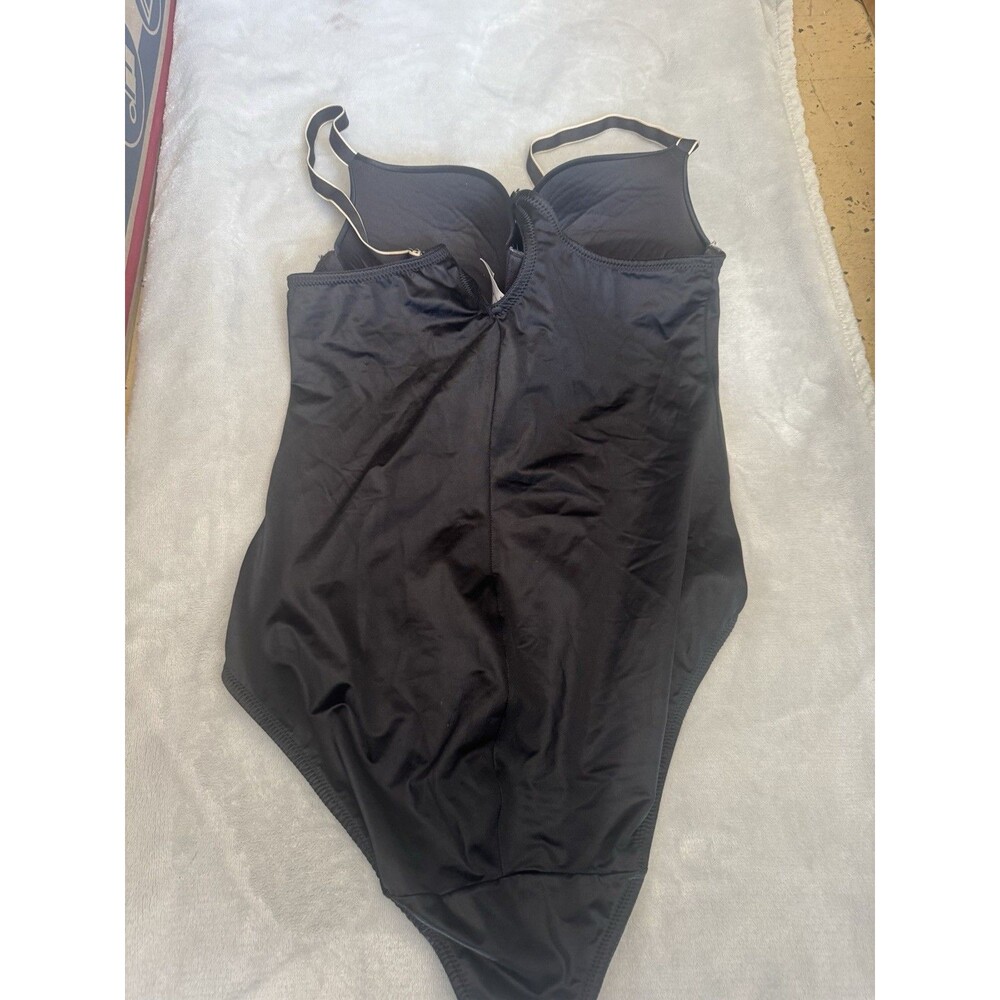 Maidenform Bodysuit Size 38B - Picture 7 of 10